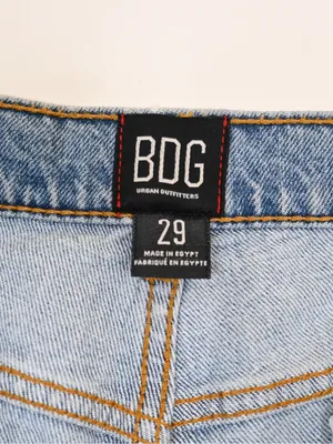 BDG Women's 29 Mid Rise Frayed Hem Flare Jean thumbnail 9