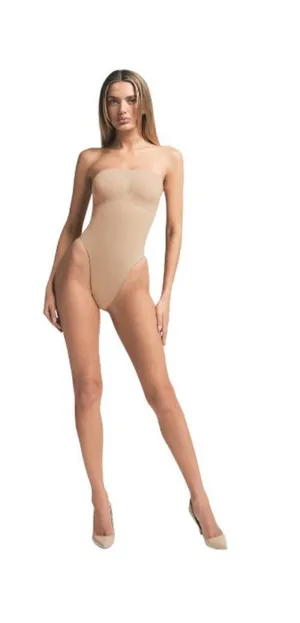 SKIMS Seamless Sculpt Strapless Thong Bodysuit Clay Beige Size XS thumbnail 1