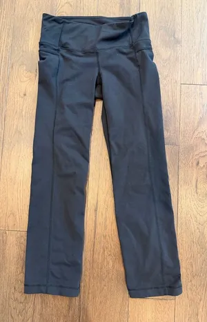Athleta Black High-Waist Athletic Cropped Leggings Size Small - C31-043 thumbnail 1