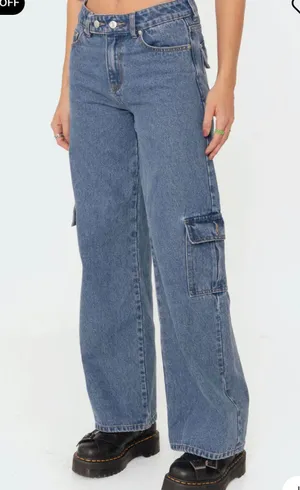 Edikted Deliah Low Rise Cargo Jeans - Size XS thumbnail 1
