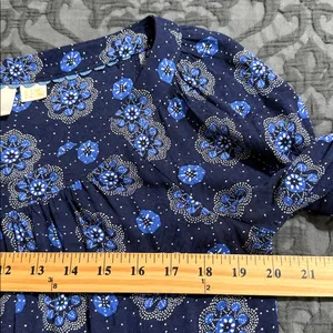 Maeve by Anthropologie size 4 Boswell v-neck blouse 3/4 balloon sleeves dotted thumbnail 6