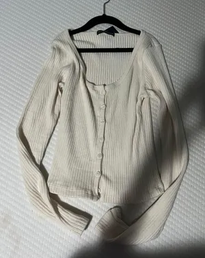 Brandy Melville long sleeve top thumbnail 1