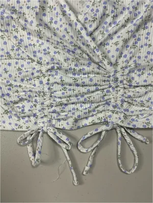 Rebellious Dreamer Floral Ruched Drawstring Crop Top Women’s Medium thumbnail 4