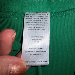 Wilo the Label Green Ribbed High Rise 7/8 Leggings thumbnail 6
