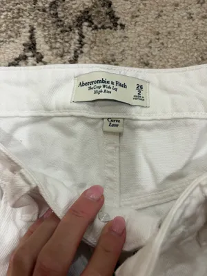 Abercrombie Curve Love Wide-Leg Jeans thumbnail 2