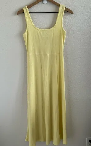 ASOS Designs Ribbed Yellow Dress Feminine Midi Slit US 06 thumbnail 1