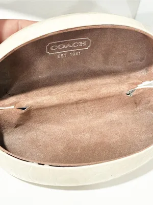 Coach Clamshell Patent Leather Sunglasses Case Holder Accessory thumbnail 2
