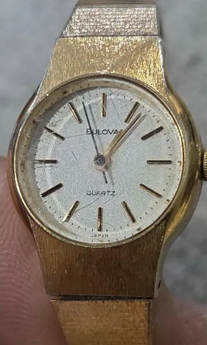 Bulova Ladies Gold‎ Tone Quartz Watch Elegant Dress Style 1981 thumbnail 1