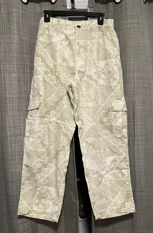 Pilcro Green Cargo Pants thumbnail 1