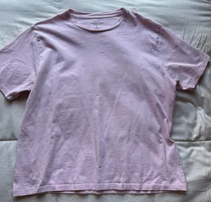 abercrombie and fitch pink tshirt thumbnail 1