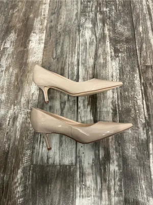 Marc Fisher Beige Patent Pointed-Toe Kitten Heel Pumps thumbnail 14