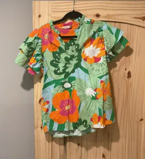 Summer top Green Size L thumbnail 1