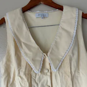 WAYF Linen Blend Butter Yellow Coquette Top Size Small thumbnail 7