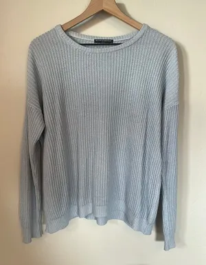 Blue Knit sweater thumbnail 1