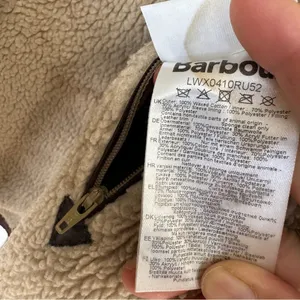 Barbour Women's Ordinance wax coated Jacket in Brown shearling lining GUC thumbnail 11