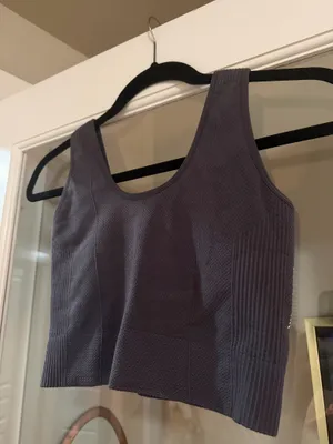 Gymshark tank thumbnail 2