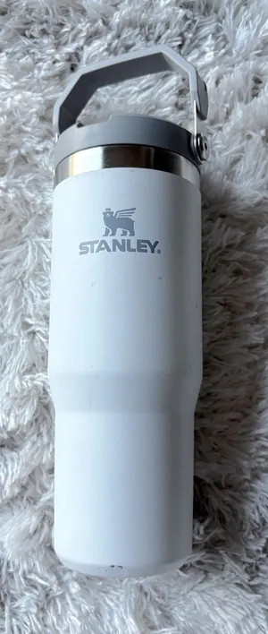 Stanley 30oz Tumbler Water Bottle With Handle thumbnail 1