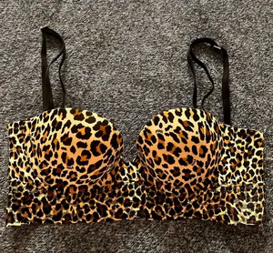 PINK Victoria's Secret Leopard Bra thumbnail 1