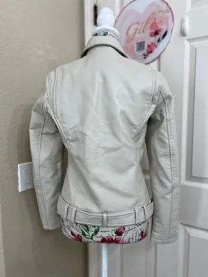 WB Melissa faux leather bicker jacket size Xs thumbnail 4
