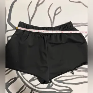 Basic Black Cut Off Sweat Shorts Never Worn. Women’s Sz Small. thumbnail 4