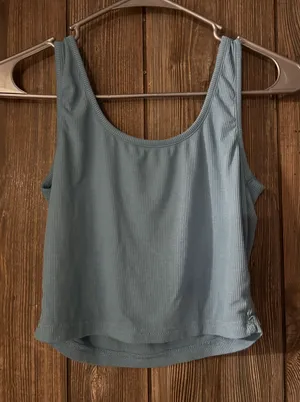 Shein Crop Top Tank thumbnail 1