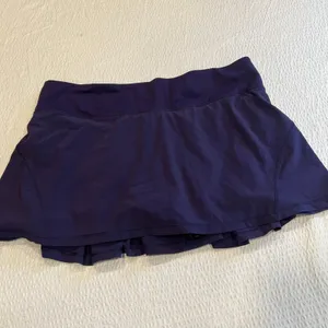 Lululemon Circuit Breaker Skirt 8 women thumbnail 4
