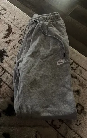 Nike Joggers Women’s Grey thumbnail 1