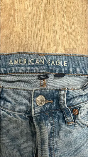 American Eagle Jeans thumbnail 2