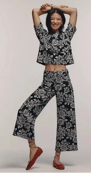 ANTHROPOLOGIE Maeve The Ettie High Rise Wide Leg Crop Pants Floral Size 27 NEW thumbnail 1