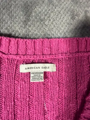 American Eagle XS Hot Pink Ribbed Knit Cropped Cardigan Button Front V-Neck NWOT thumbnail 3