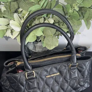 Vera Bradley Black Quilted Leather Satchel Floral Lining Shoulder Bag Classy thumbnail 2