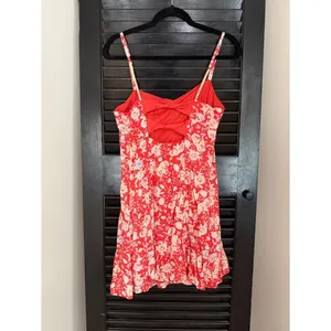 Free People Red Floral Twist Back Mini Dress Size 10 thumbnail 4