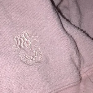 Wildfox size small cotton candy pink sweatshirt thumbnail 7