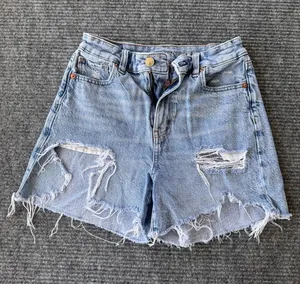 American Eagle Outfitters Baggy Mom distressed short 00‎ thumbnail 1