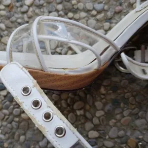 White Heels **REPAIR NEEDED** thumbnail 5