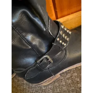 Women's Black Studded Buckle Boots Size 10M zipper Motorcycle Biker Penelope thumbnail 7