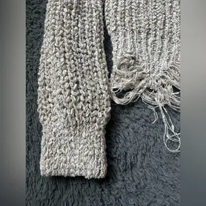 BKE knit oversized, cropped cardigan sweater. Size S, frayed hem, neutral colors thumbnail 5