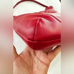 COACH Isabella Vibrant RED Leather Bag Shoulder Pebble Gold Hardware Handbag. thumbnail 6