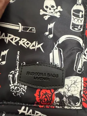 Hard Rock Cafe Black Tote with Red Rose & White Skull Print thumbnail 7