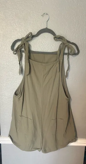 Romper Green Size L thumbnail 2