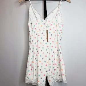 NWT Skims Fits Everybody Lace Triangle Onesie thumbnail 4