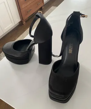 High Heels thumbnail 2