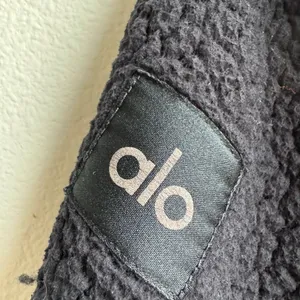 Alo Black Sherpa Snap Button Cozy Relaxed Oversized Teddy Coat Size Medium/Large thumbnail 7