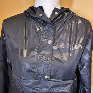 TLF Privy Anorak Jacket Womens XS Black Camo Hooded Lightweight Pullover NWT‎ thumbnail 4