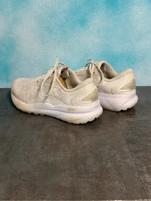 Brooks Ghost 16 Women's White/Pale Gray Running Shoes 1204071B151 Size 7.5B thumbnail 8