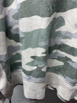Aerie Oversized Camo Sweatshirt Crewneck Women’s Large thumbnail 5