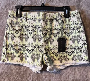 Whitney Eve Geometric Print Frayed Hem Shorts Size S thumbnail 1