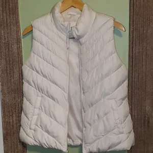 Gap vest (#563) thumbnail 1