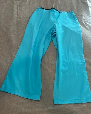 Cherokee Wide-Leg Capris in Bright Teal thumbnail 1