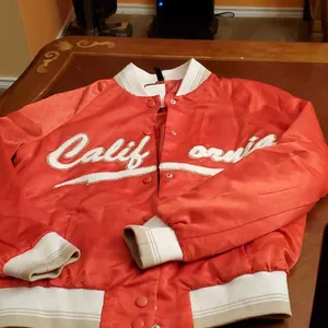 H&M Satin SNAP Base ball Jacket Size 4 thumbnail 4